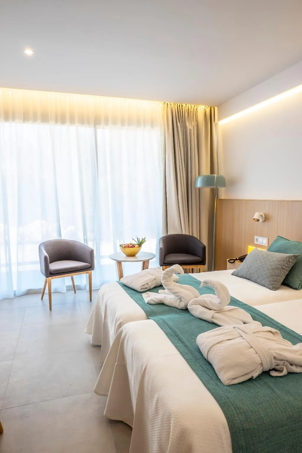 Room, Gran Sagitario, Menorca