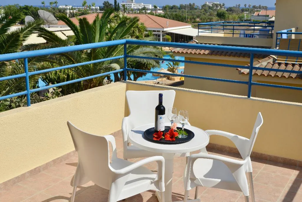 STUDIO SUPERIOR Room, Macronissos Village Club, Cyprus