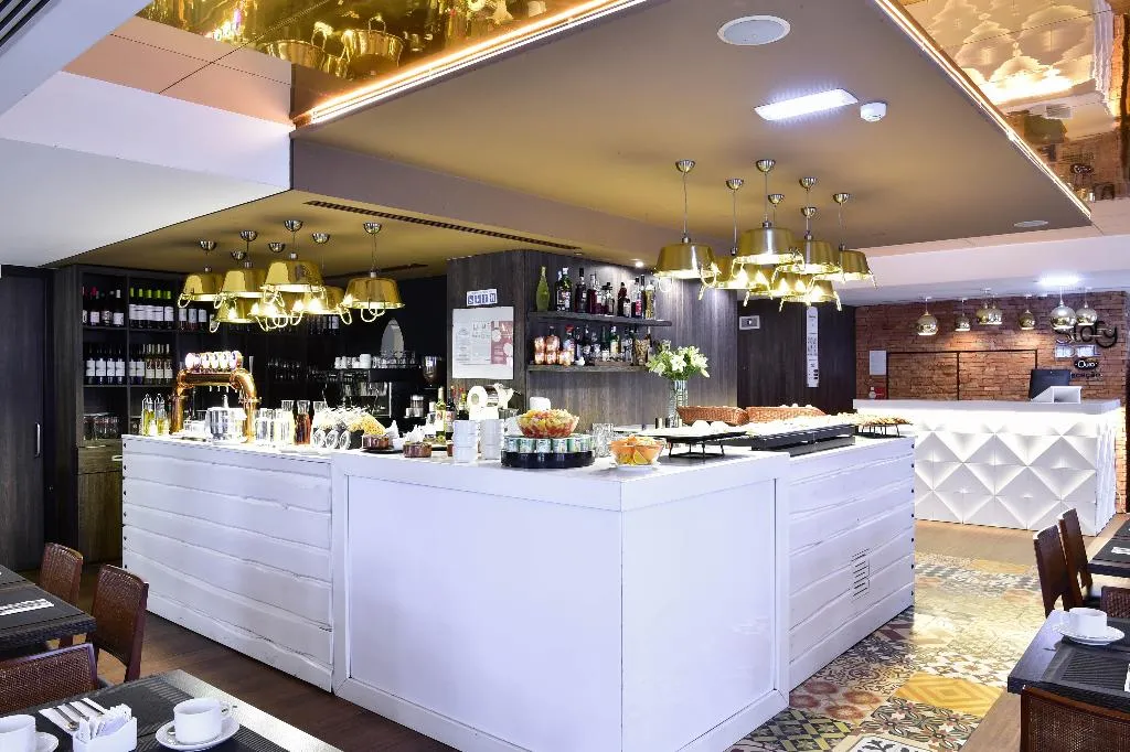 Bar, My Story Hotel Ouro, Lisbon