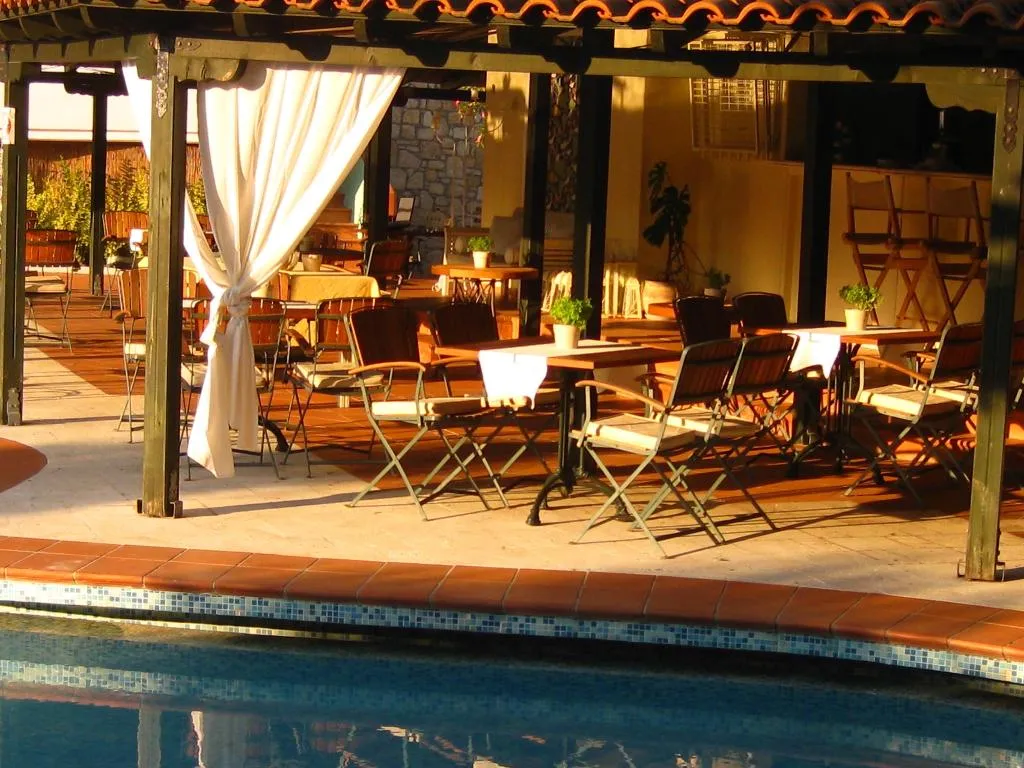 Bar, Eden, Halkidiki