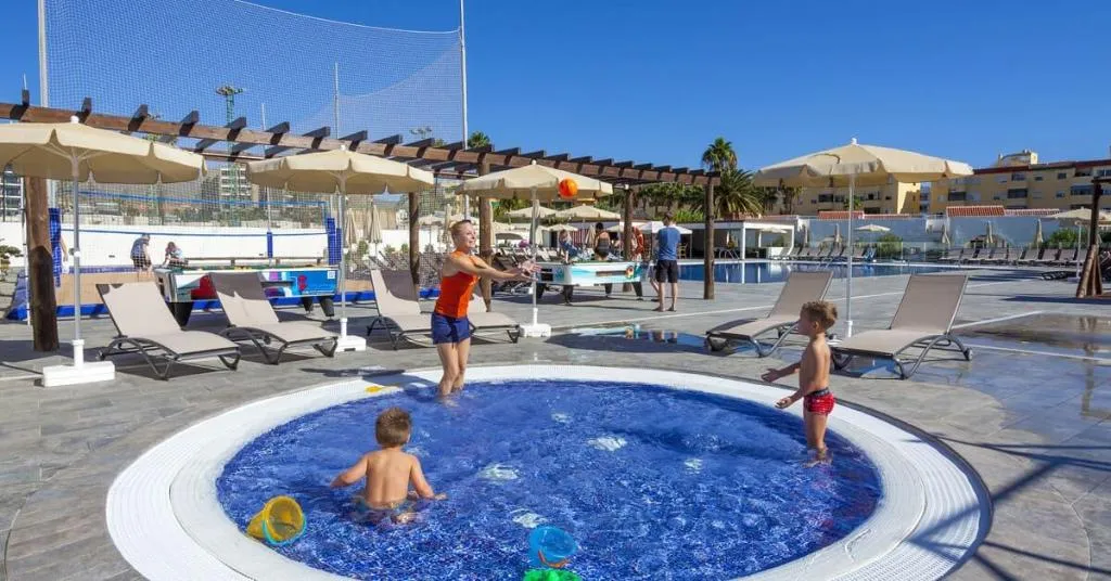 Sports and Entertainment, Sol Barbacan, Gran Canaria