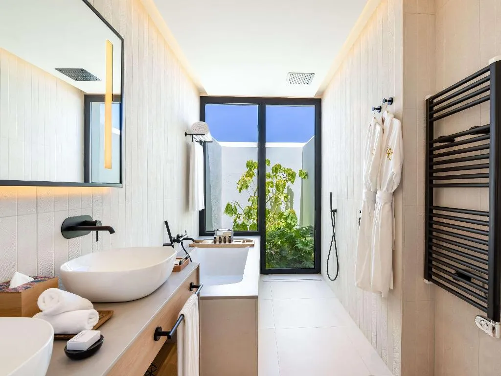 Room, SO/ Sotogrande Spa & Golf Resort Hotel, Costa Del Sol