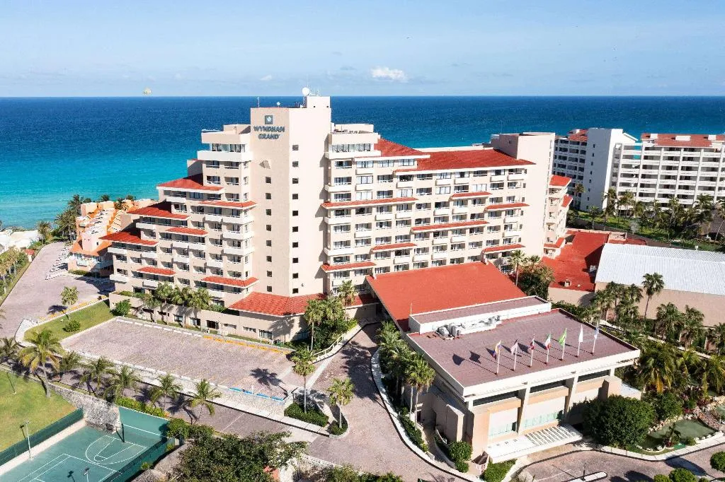 General view, Wyndham Grand Cancun All Inclusive Resort & Villas, Cancun Area