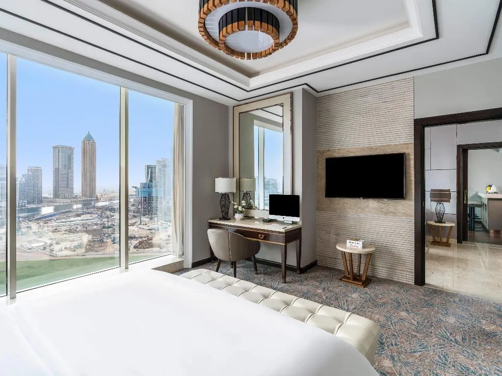 Room, Pullman Dubai Downtown, Dubai