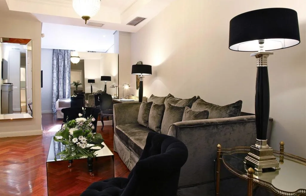 SUITE TWO KING BEDS Room, Luxury Suites Madrid, Madrid