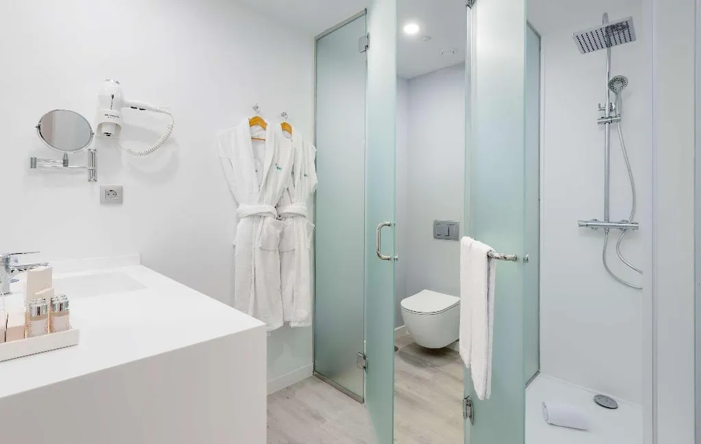 JUNIOR SUITE STANDARD Room, Occidental Las Palmas, Gran Canaria