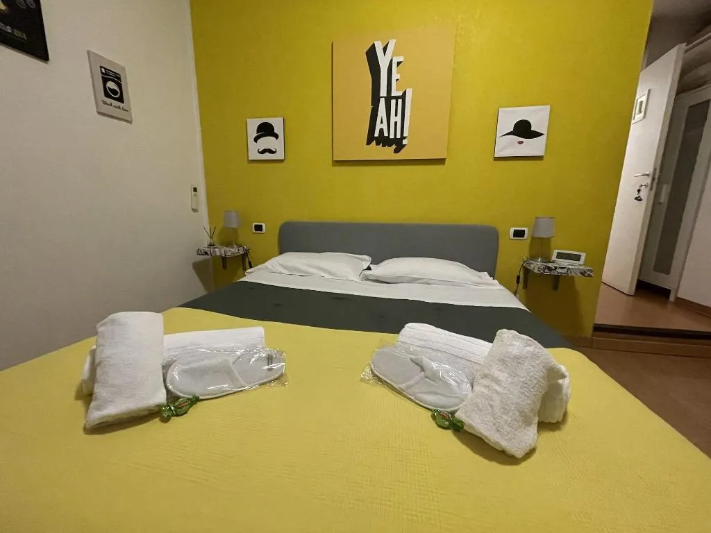 Room, Ad Trastevere Guest House, Rome