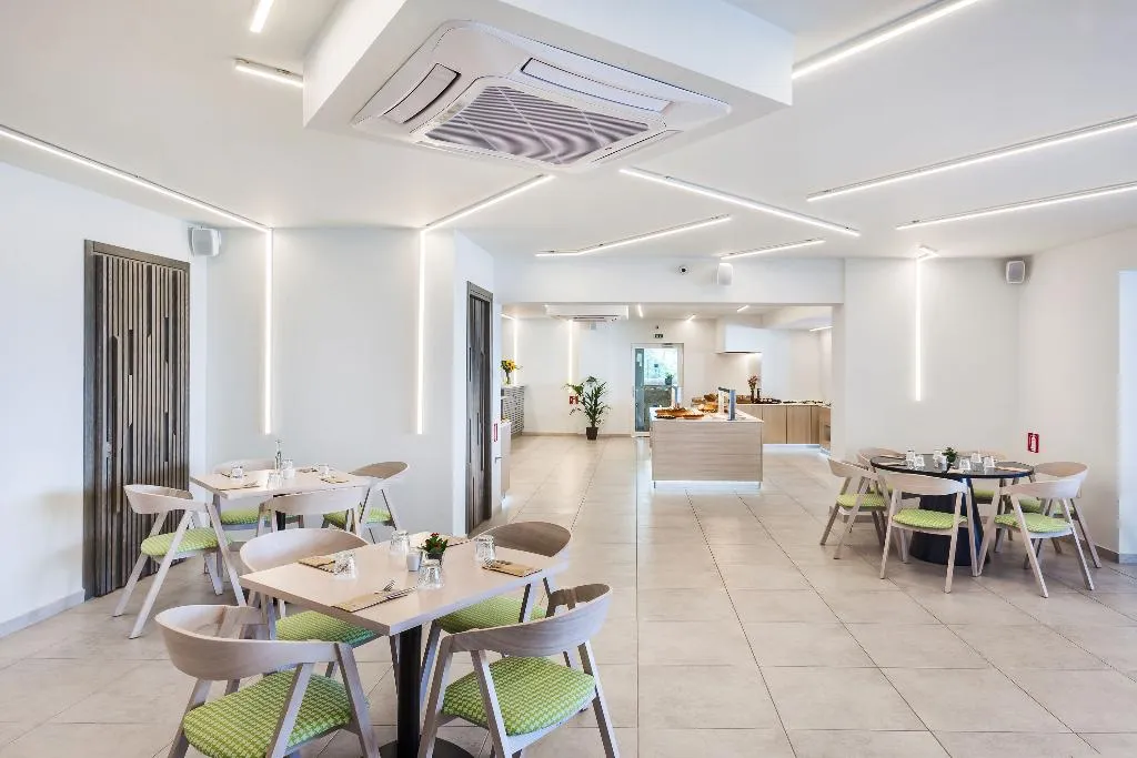 Restaurant, Kriopigi Hotel, Halkidiki