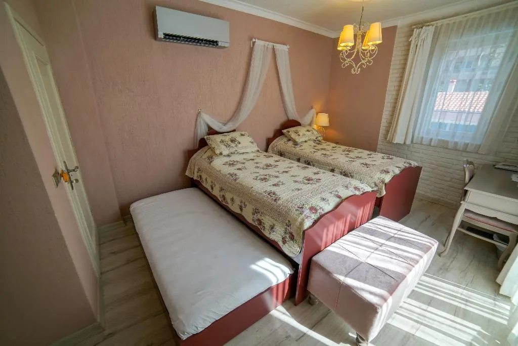 TWIN SEA VIEW Room, Karamela Otel, Izmir
