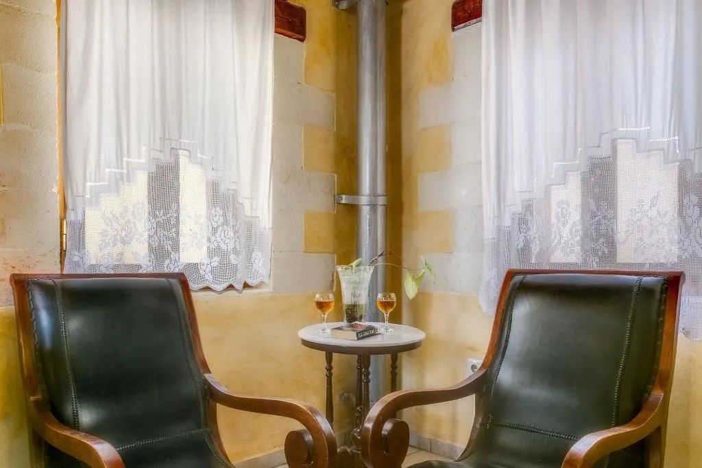 Room, Ifigenia By Captain Michalis, Crete