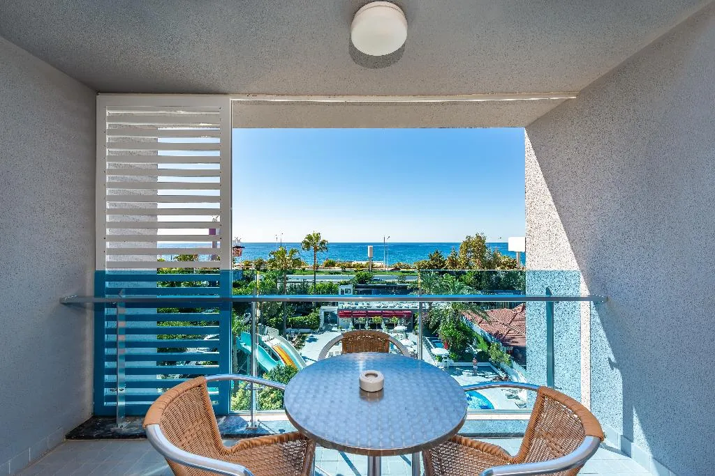 DOUBLE SUPERIOR SEA VIEW Room, White City Beach Hotel, Antalya