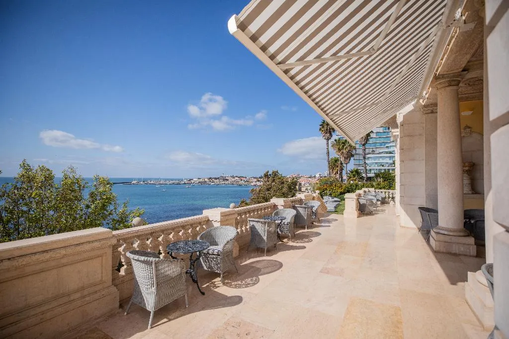 Terrace, Estoril Vintage Hotel, Lisbon