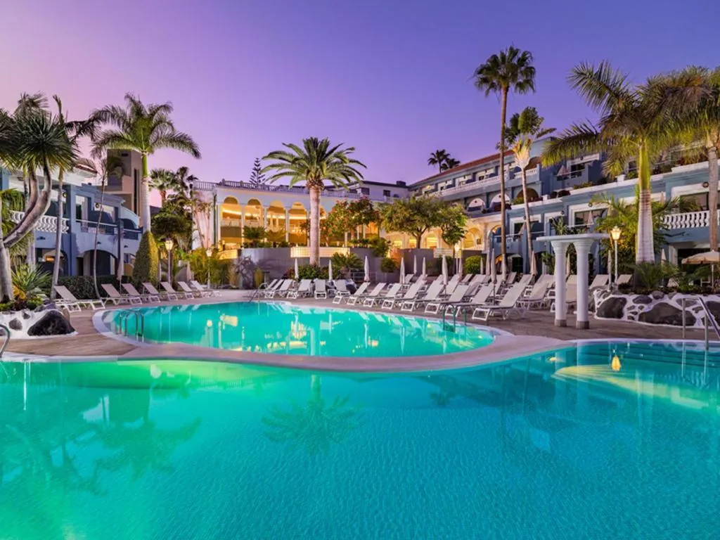 Pool, Adrian Colon Guanahani, Tenerife