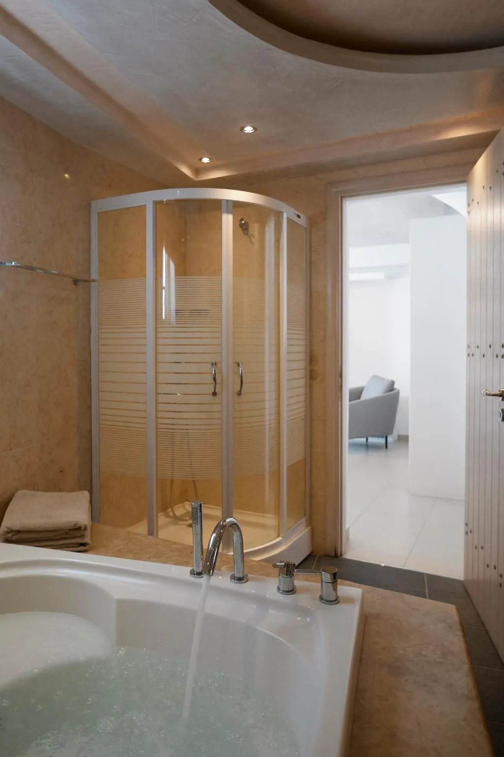 Double or Twin SEA VIEW WITH PRIVATE POOL Room, Petit Palace, Santorini