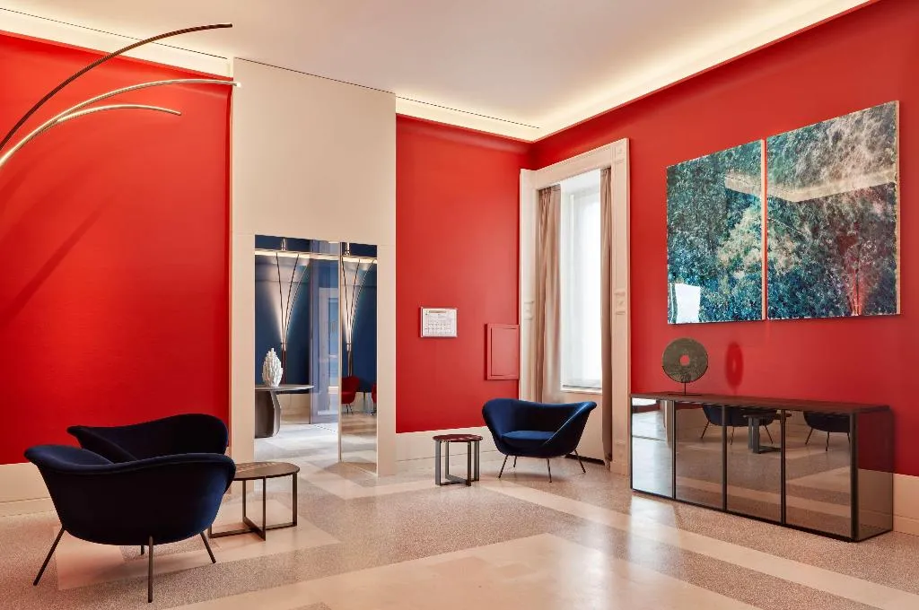 Lobby, de Bonart Naples-Curio Collection by Hilton, Naples