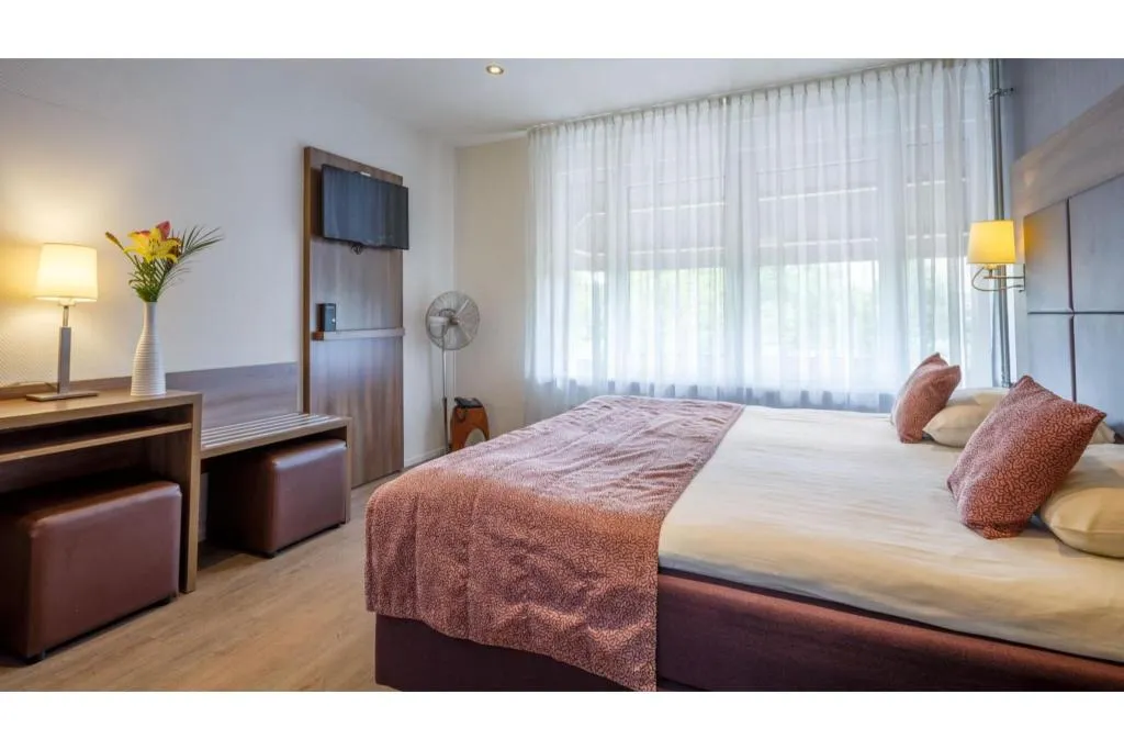 DOUBLE STANDARD Room, Victorie Hotel, Amsterdam