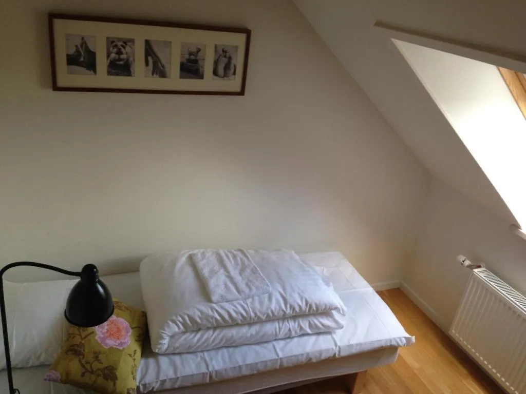 Room, Kirke Saaby Forsamlingshus, Copenhagen