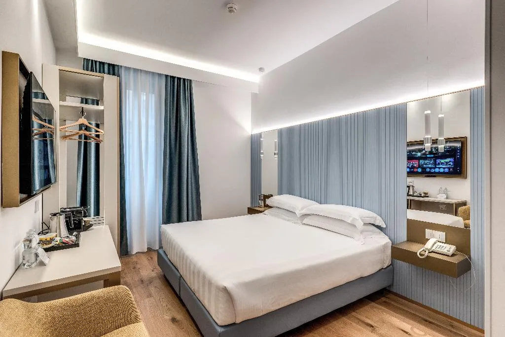 Double or Twin SUPERIOR Room, Relais Trevi 95 Boutique Hotel, Rome