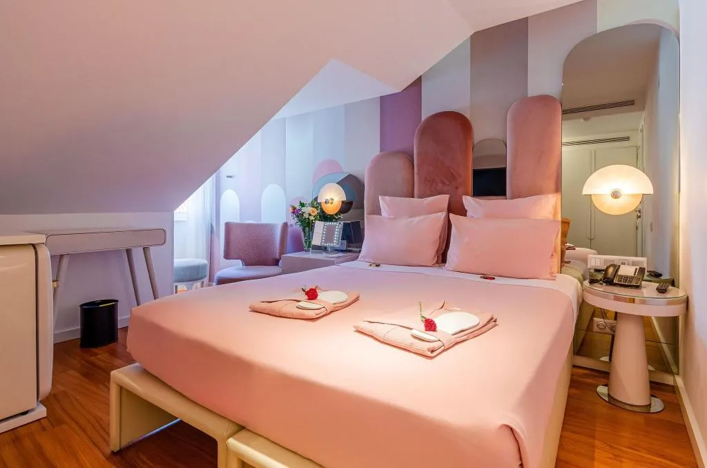 DOUBLE SUPERIOR Room, The 7 Hotel, Lisbon