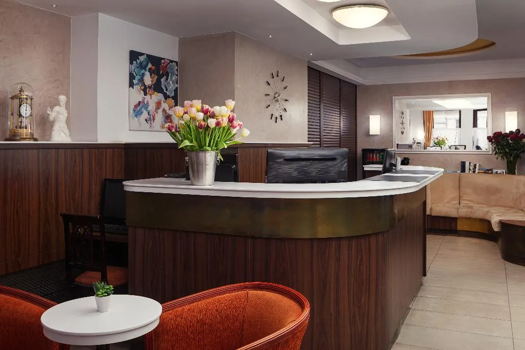 Lobby, Hotel Ambiance, Prague