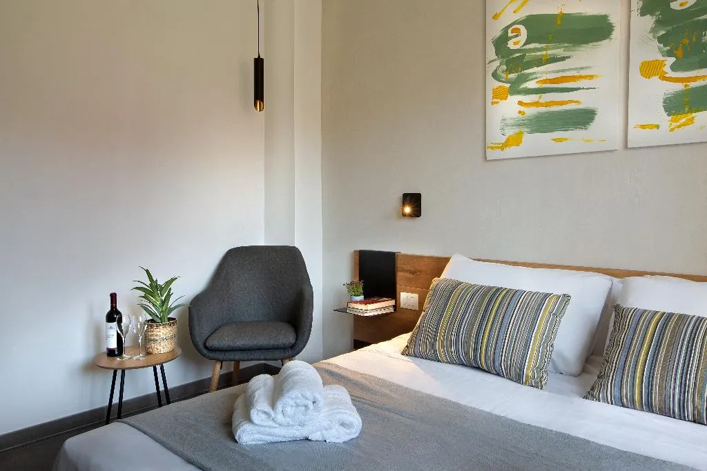 DOUBLE STANDARD Room, Mare Fuori Rooms, Naples