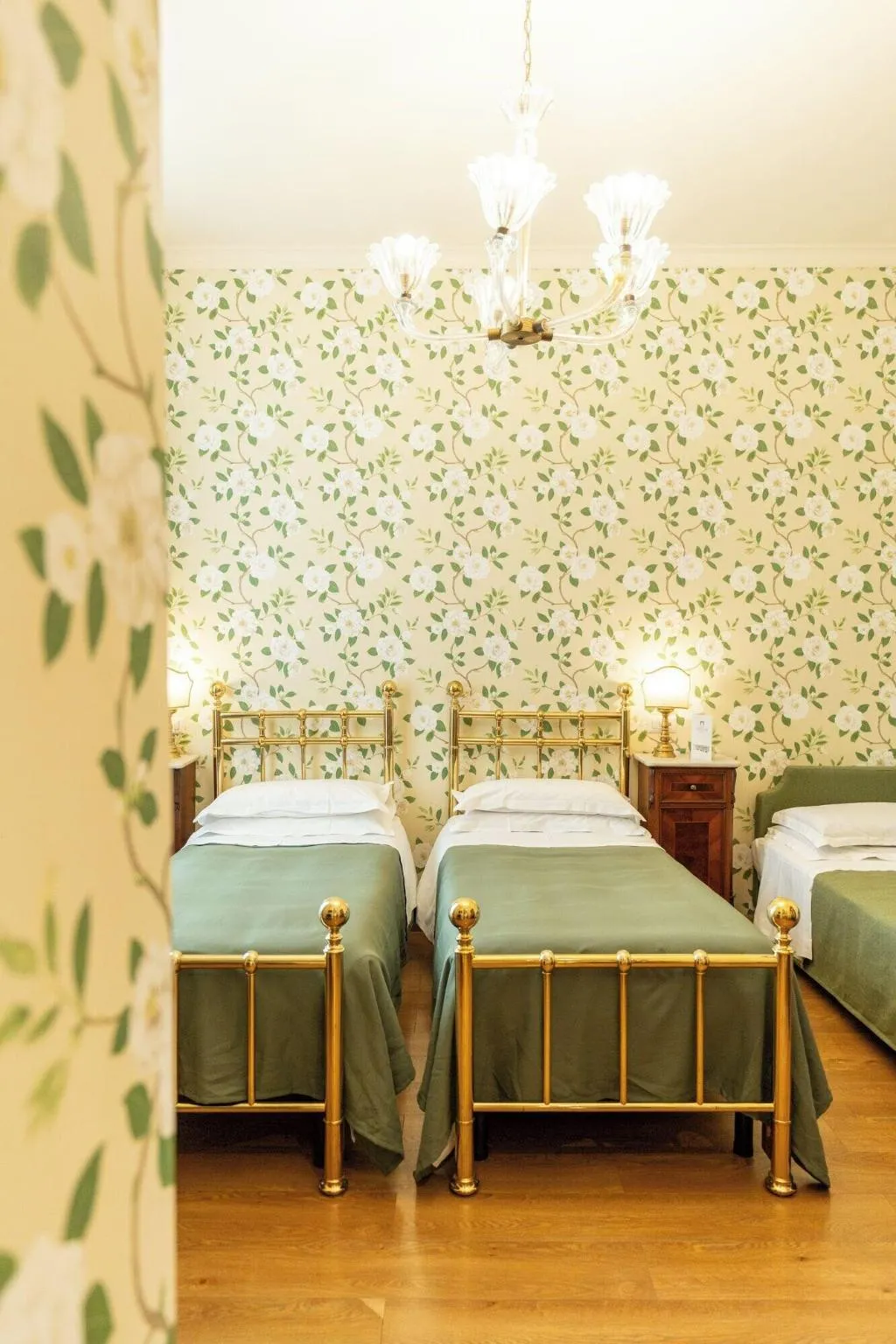 TRIPLE STANDARD Room, Pendini, Florence