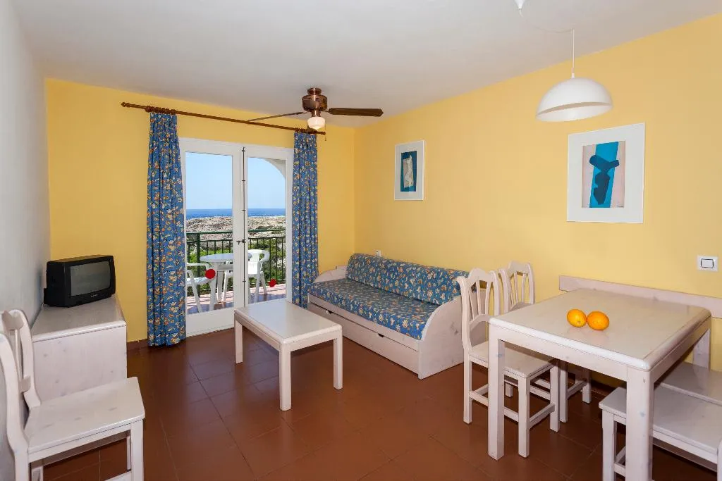 APARTMENT ONE BEDROOM Room, Oasis Park, Menorca