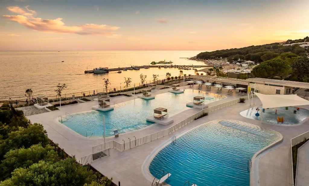 Pool, Amarin Campsite Mobile Homes, Istria