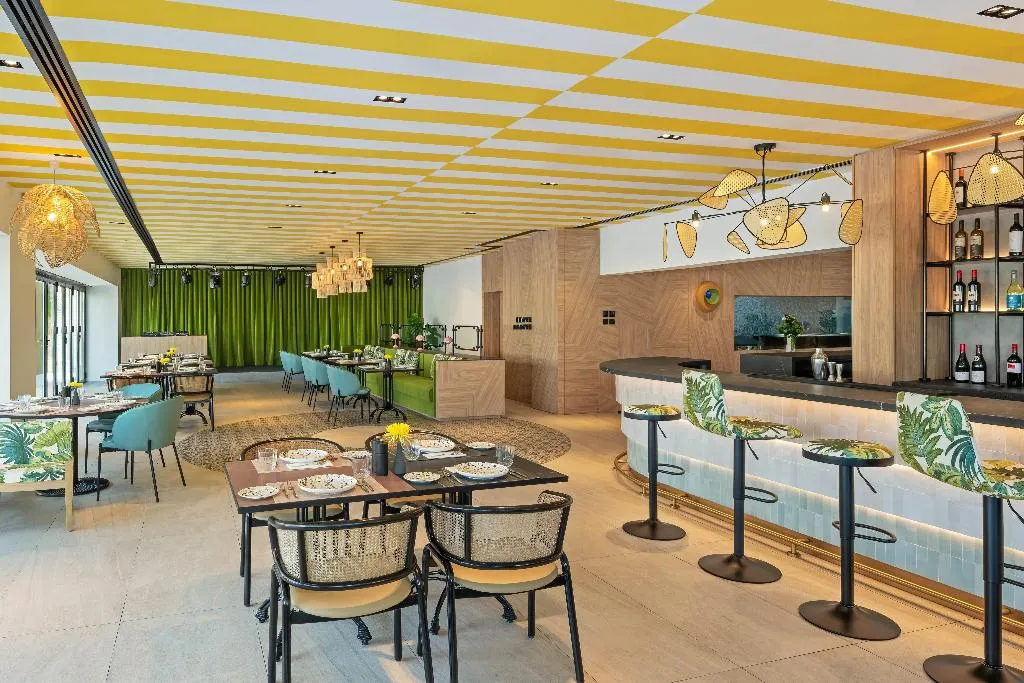 Bar, Barceló Al Jaddaf, Dubai, Dubai