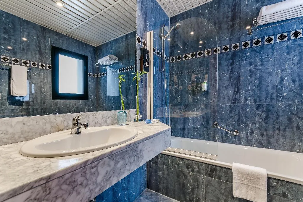 DOUBLE SINGLE USE STANDARD Room, Exe Sevilla Macarena, Seville