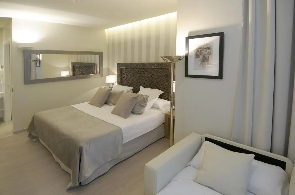 Room, Serennia Exclusive Rooms, Barcelona
