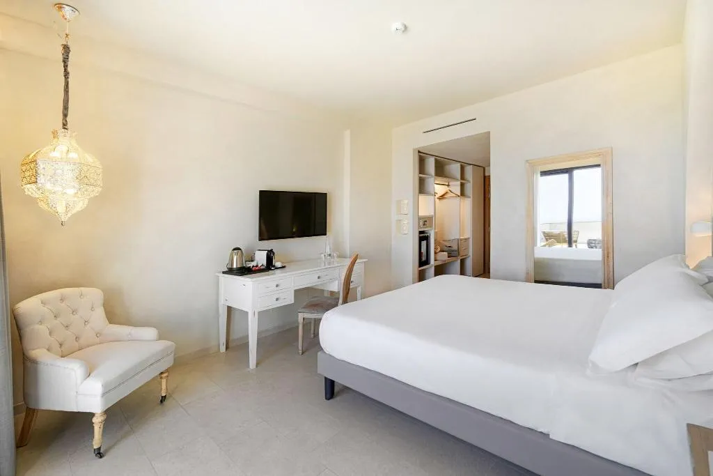 Double or Twin SUPERIOR SEA VIEW Room, Villa Fiorita, Taormina