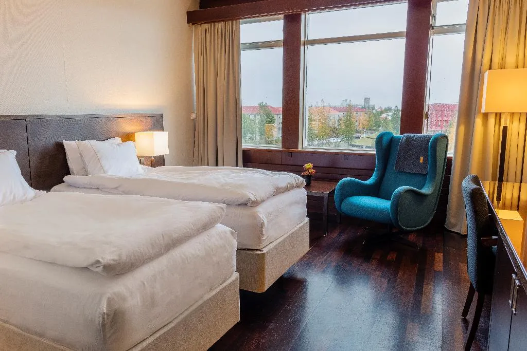 TWIN BUSINESS Room, Radisson Blu Saga Hotel, Reykjavik, Reykjavik