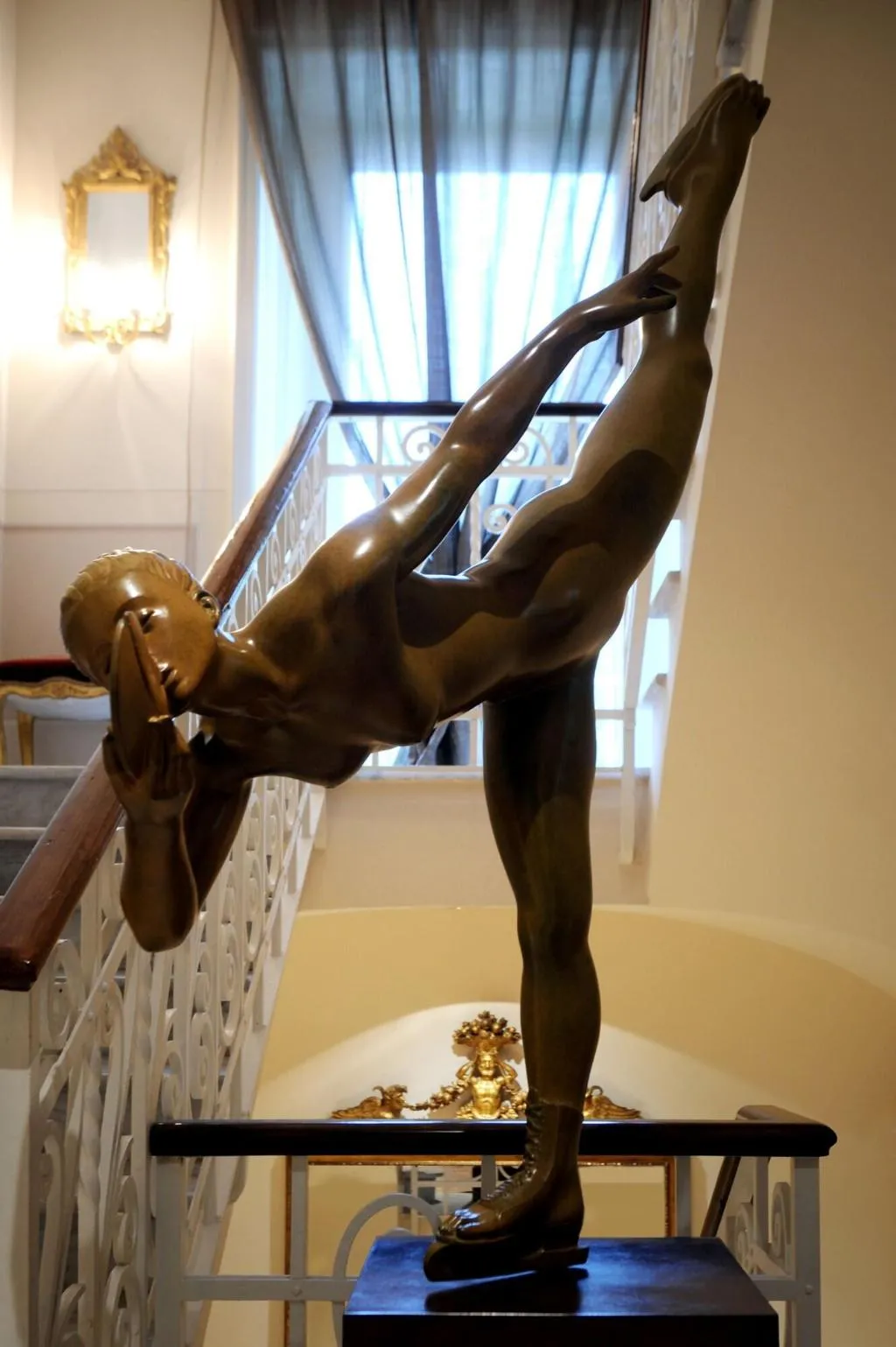 Lobby, Villa Duse, Rome