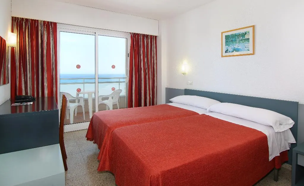 FAMILY ROOM SEA VIEW Room, Medplaya Santa Monica, Costa Brava