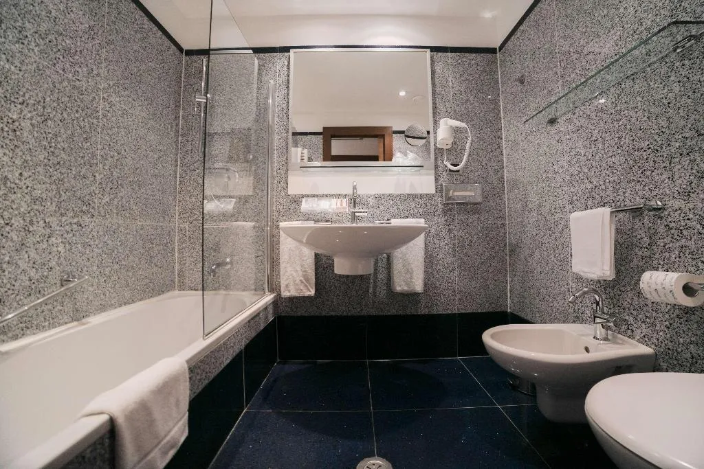 DOUBLE WITH DOUBLE BED Room, Best Western Plus Hotel Universo, Rome