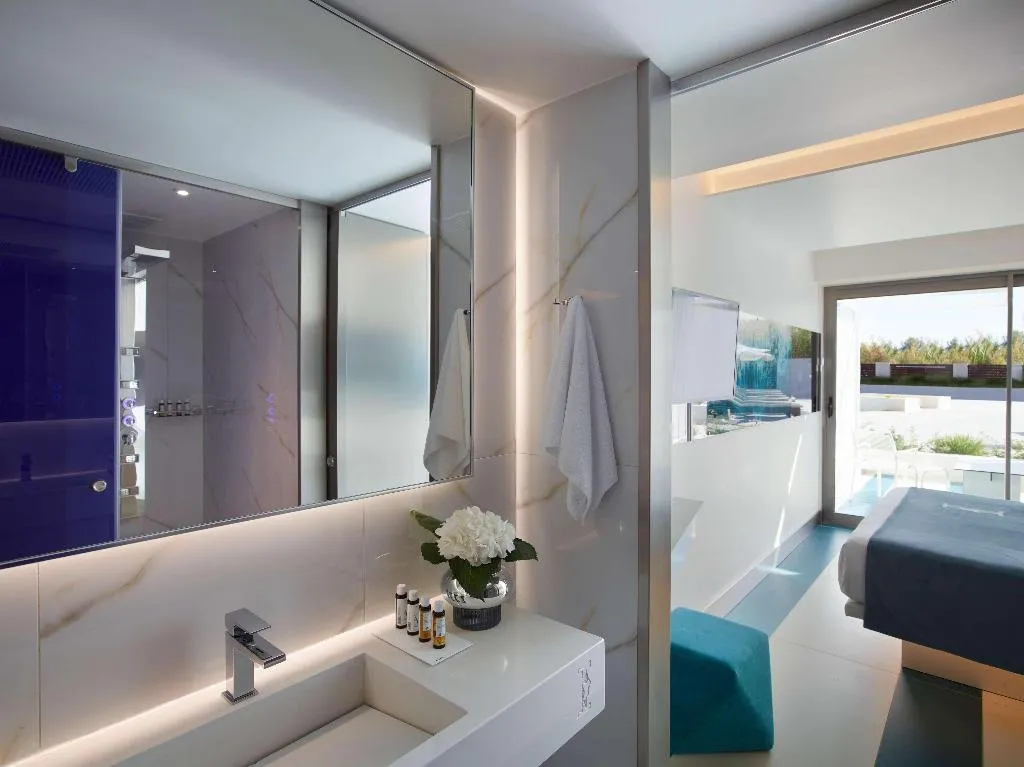 Room, I Resort Beach Hotel and Spa, Crete