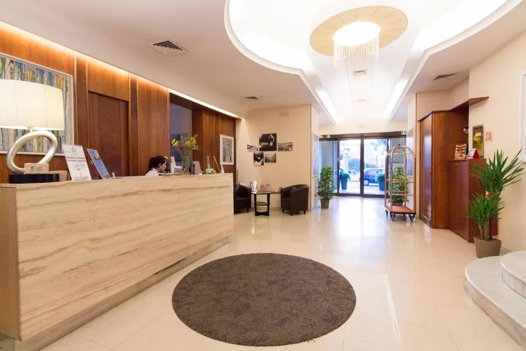 Lobby, Hotel Nuvo, Naples