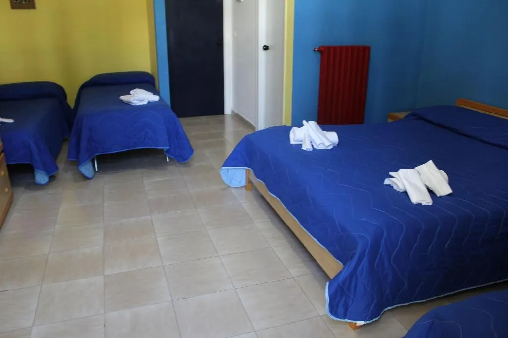Room, Hotel Santuario Pompei, Naples