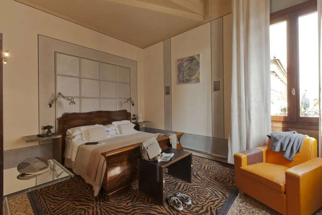 Room, Ca Pisani, Venice