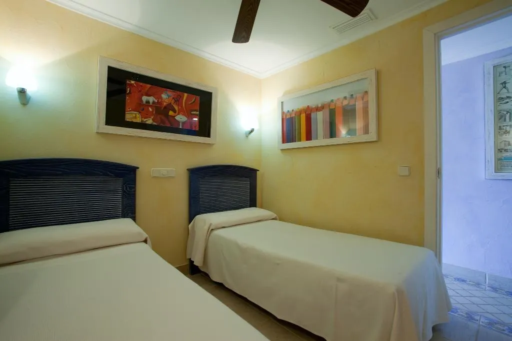 APARTMENT TWO BEDROOMS Room, Royal Son Bou Family Club, Menorca