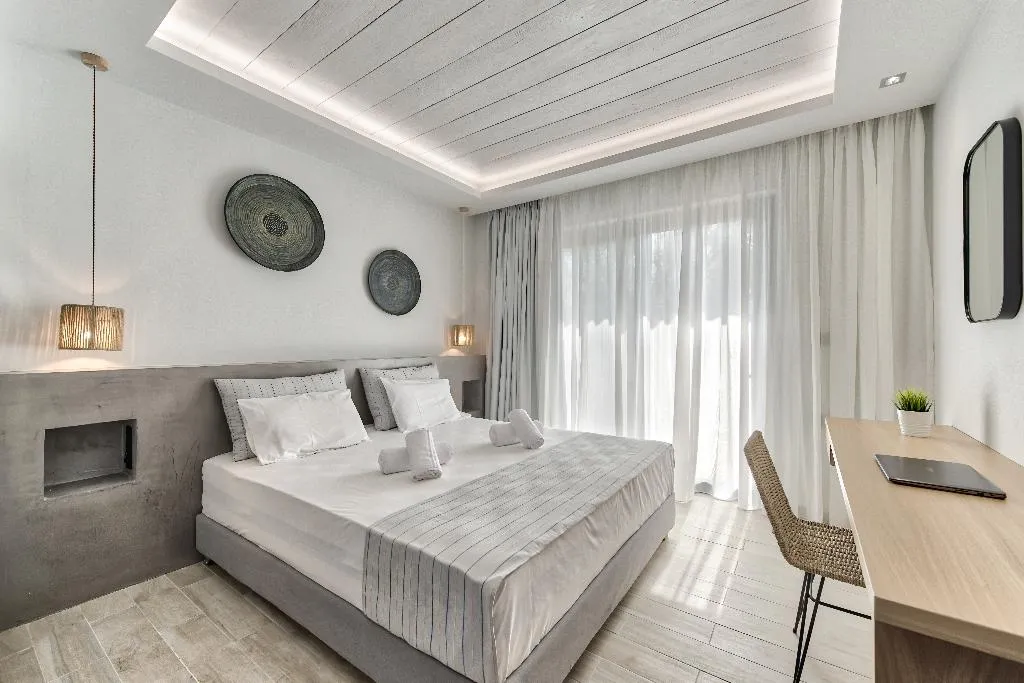 DOUBLE SUPERIOR GARDEN VIEW Room, Dannas Boutique Apartments, Zante