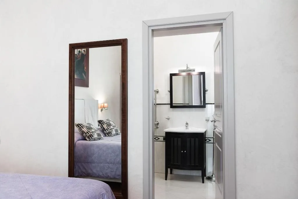 Room, Il Salotto Di Firenze, Florence