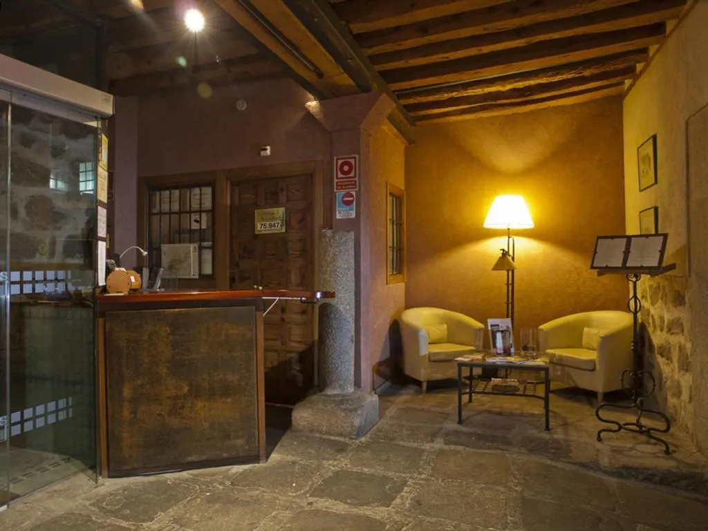 Lobby, Las Leyendas, Madrid