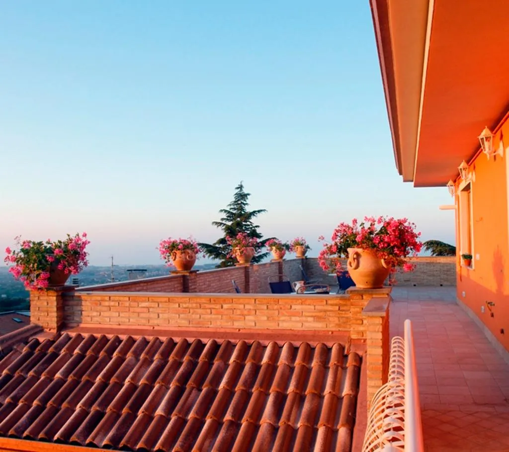 APARTMENT SEA VIEW TWO BEDROOMS Room, Etna Royal View, Catania