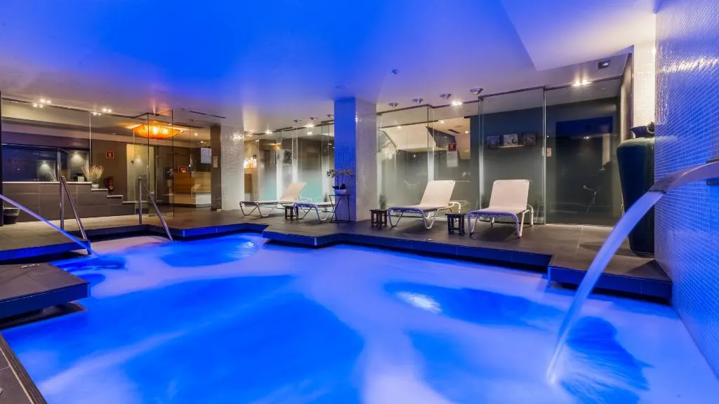 Sports and Entertainment, Grums Hotel & Spa, Barcelona