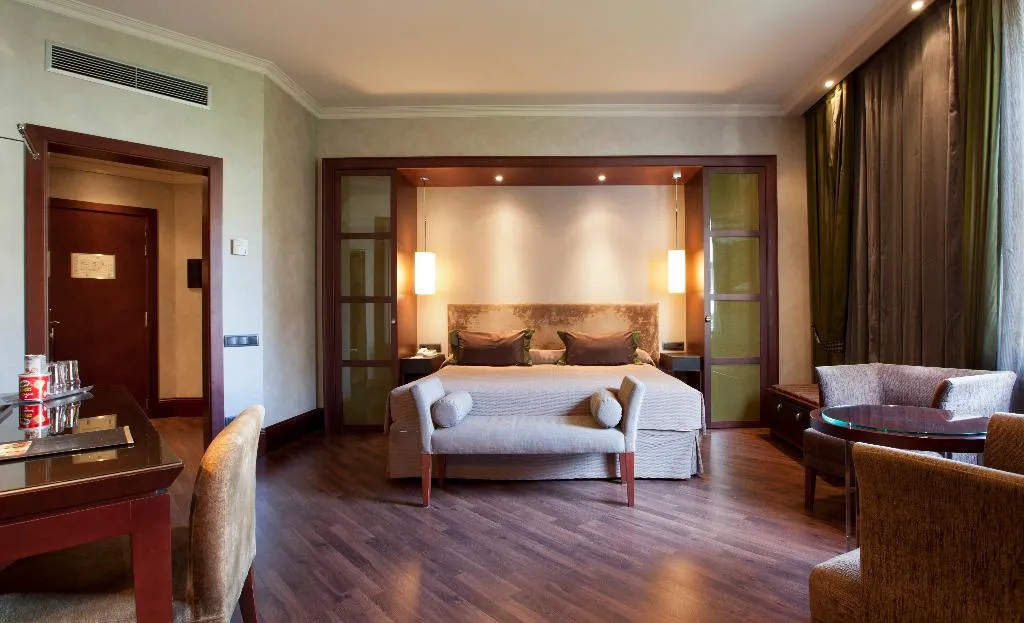 DOUBLE SUPERIOR Room, Barcelona Center, Barcelona
