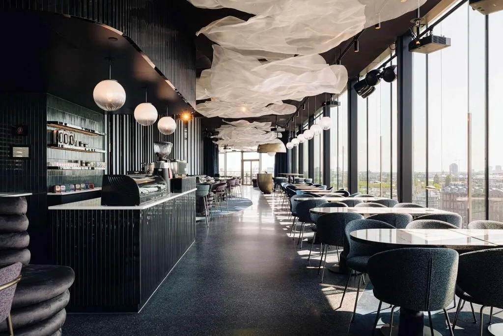 Bar, DoubleTree by Hilton Amsterdam Centraal Station, Amsterdam