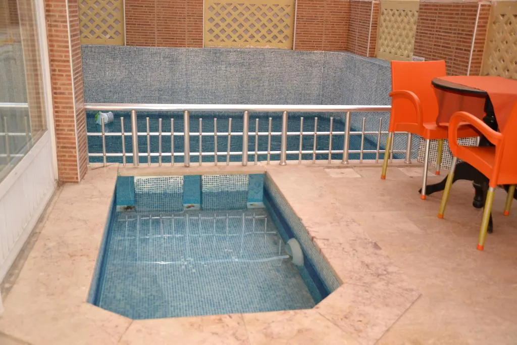 Pool, Huzuray Hotel, Antalya
