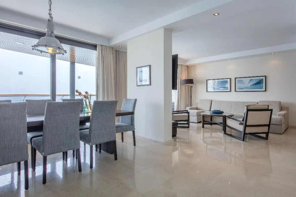 SUITE SEA VIEW THREE BEDROOMS Room, Radisson Blu Resort Gran Canaria, Gran Canaria